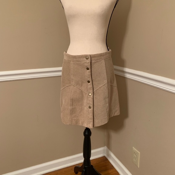 She and Sky Dresses & Skirts - ADORABLE She & Sky light brown corduroy skirt
